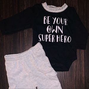 Newborn Superhero Onesie!⚡️
